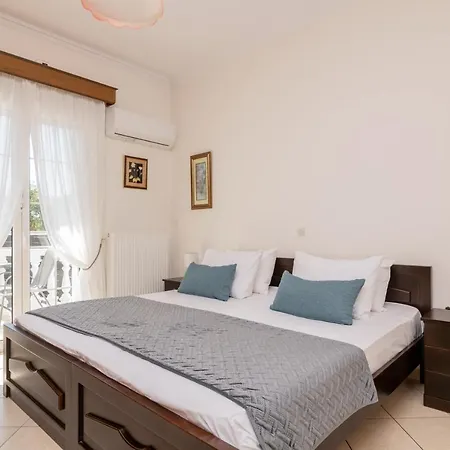 Luxury Vanato & Pool Vila Koukounariá