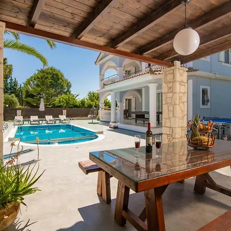 Luxury Vanato&pool *