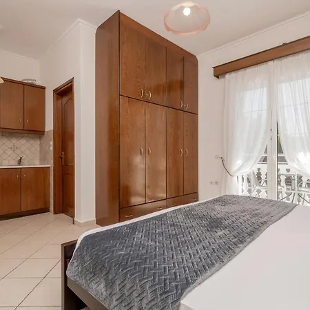 Вилла Luxury Vanato & Pool *