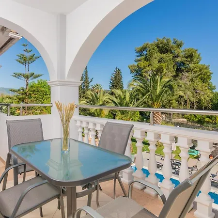 Luxury Vanato & Pool Villa
